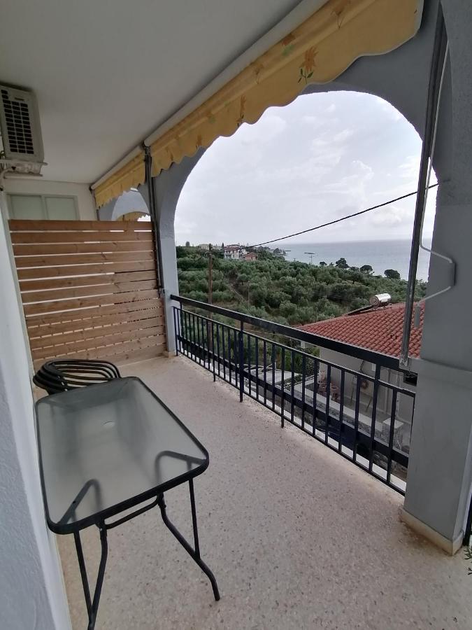 Villa Teo كالاماتا المظهر الخارجي الصورة